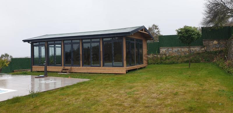 AV-121 Tamamen Ahşap Lamine Yapı Profesyonel bungalow tipi Bahçe Ofisi ve Kış Evi